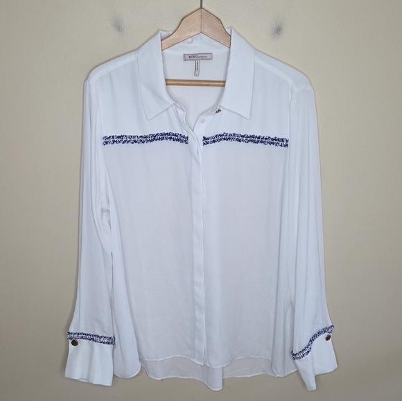 BCBGeneration | White Long Sleeve Blouse with Blue Trim Details Size XL - Picture 1 of 7